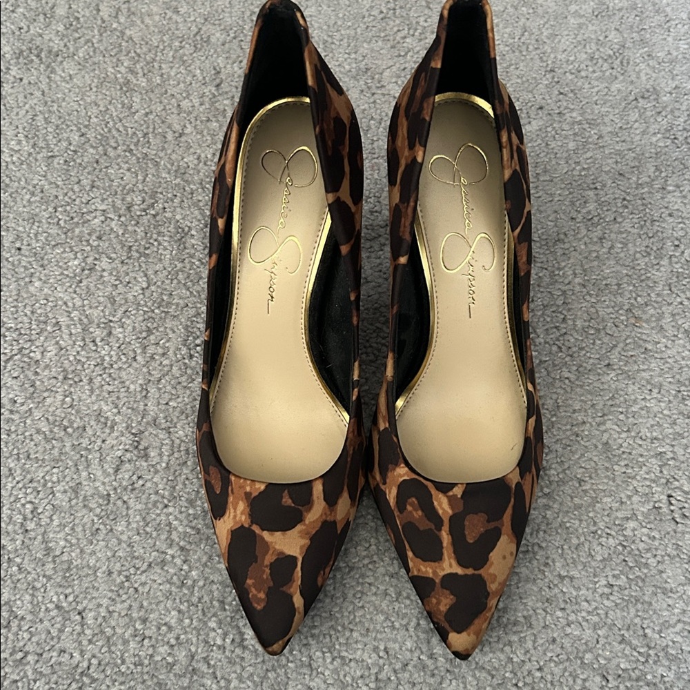Jessica Simpson Brown Leopard Print Heels